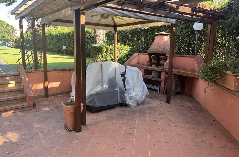 Villa plurifamiliare via foce verde 04