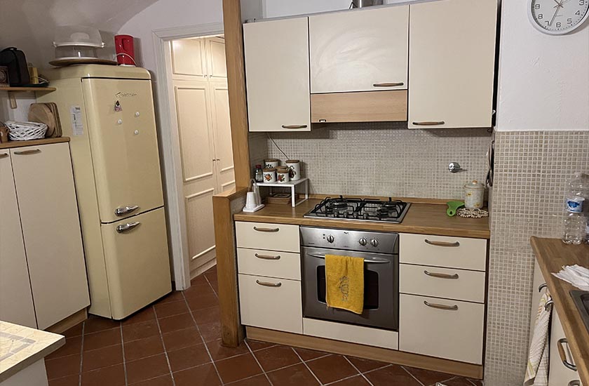 Villa plurifamiliare via foce verde 06