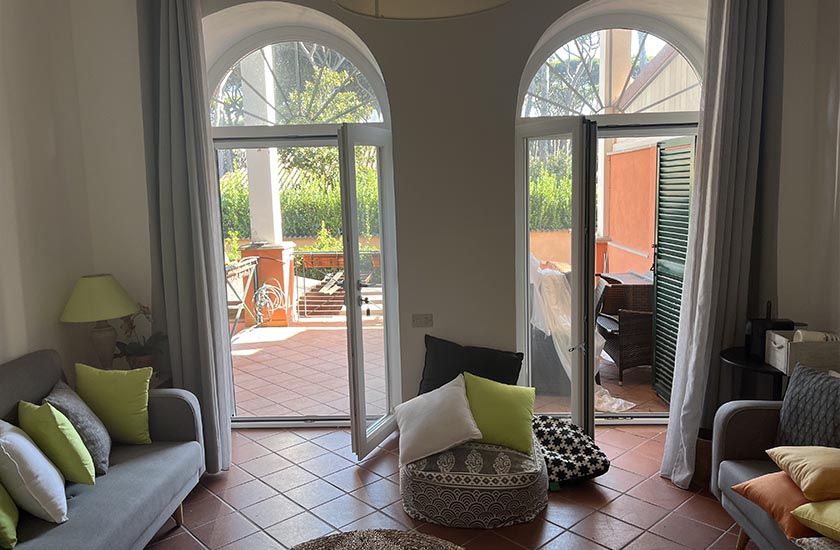 Villa plurifamiliare via foce verde 10